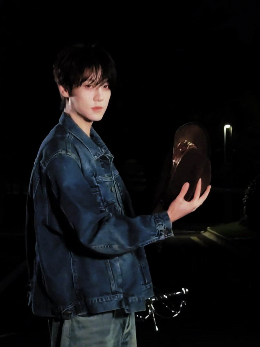 田栩宁变装 田栩宁好宠柠檬水，做他粉丝好幸福！这个变装有点过于带感了，田栩宁的可