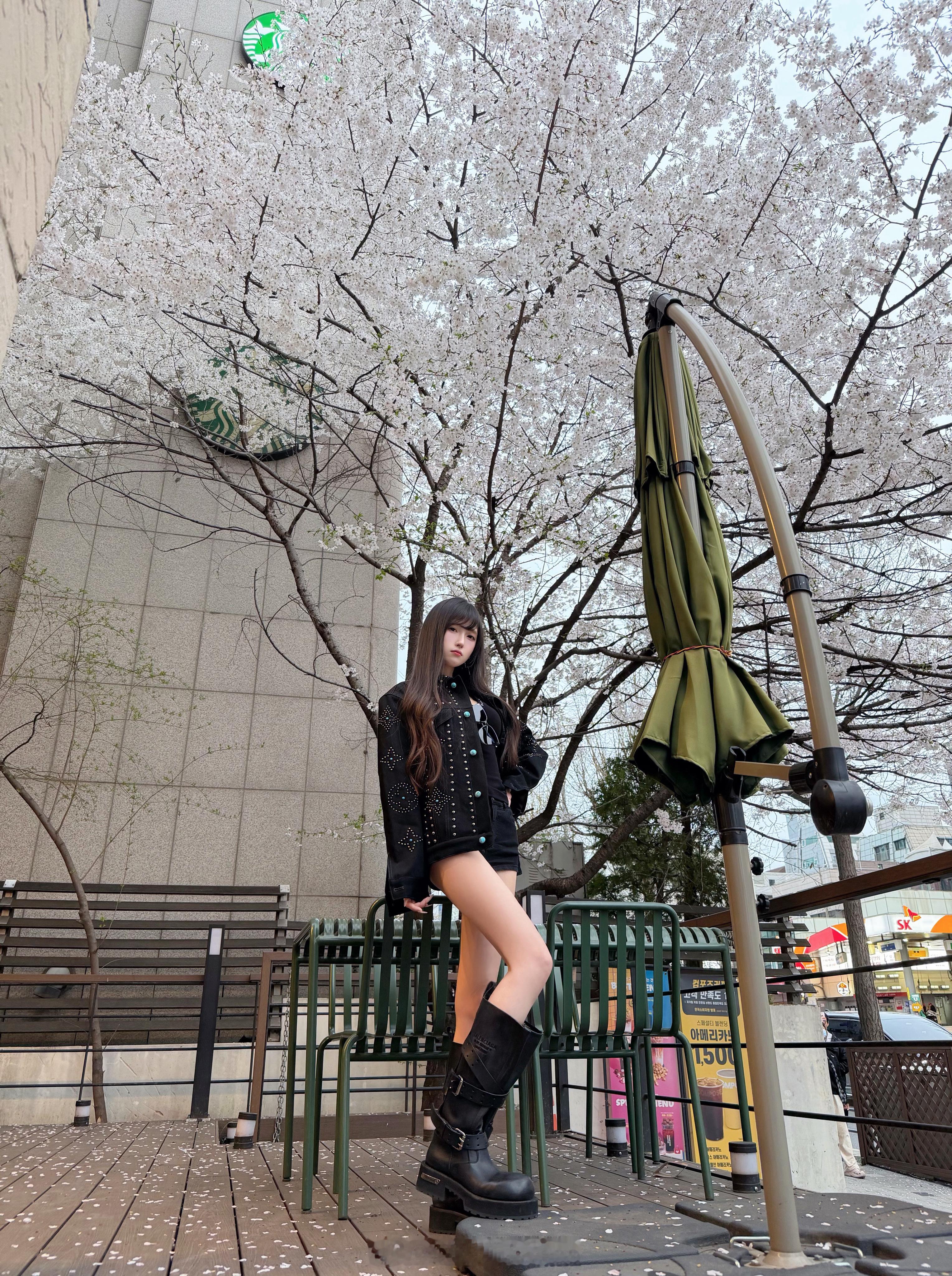 🖤🌸 
