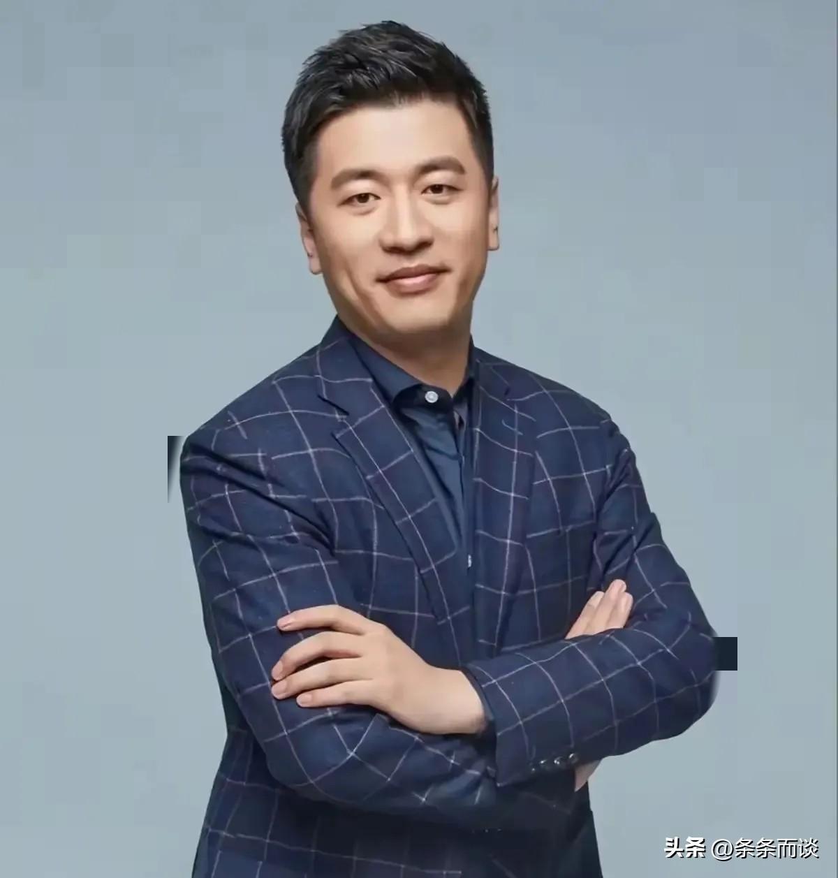 张雪峰的离世
恰恰印证了易中天说的那句话：

老百姓不仇富，只仇“为富不仁”
 