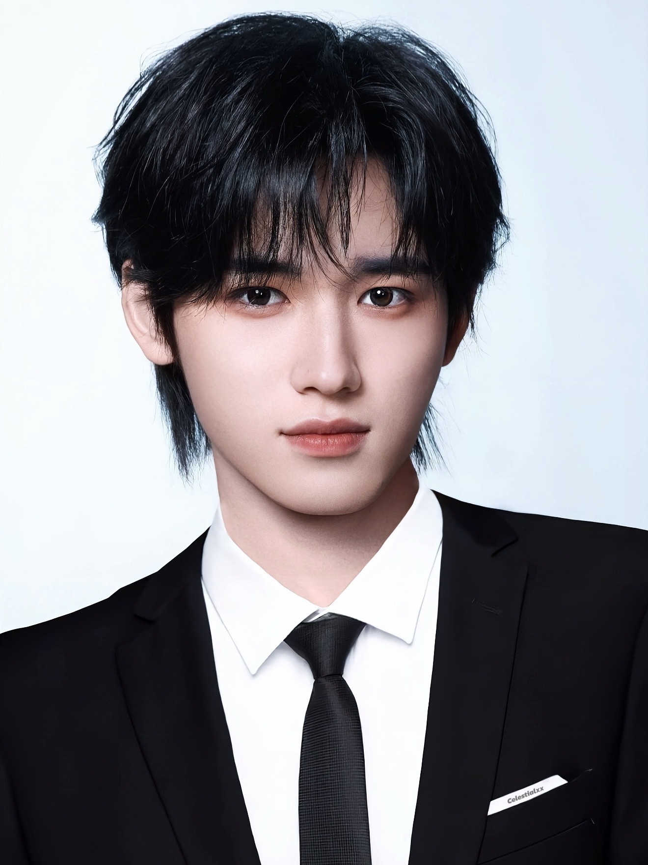 宋亚轩粉丝因为IP形象深夜登陆朴成训开始安利 大家觉得松糕亚有copy昏噔吗？ 