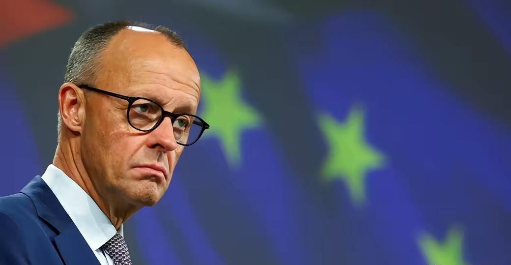 默茨这样批评欧尔班
3月19日，德国总理默茨在记者会上严厉批评匈牙利总理欧尔班继