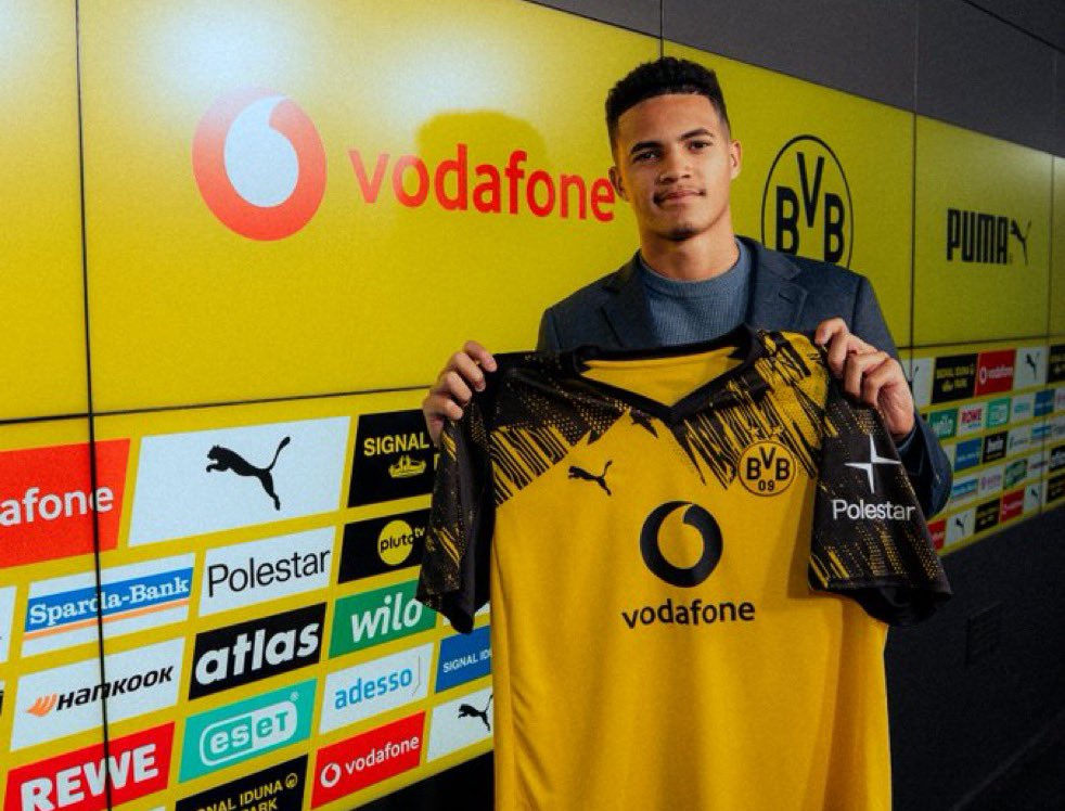 多特蒙德黄黑普鲁士 多特蒙德正式签下普拉特斯，转会费1200万欧元，双方签约至2