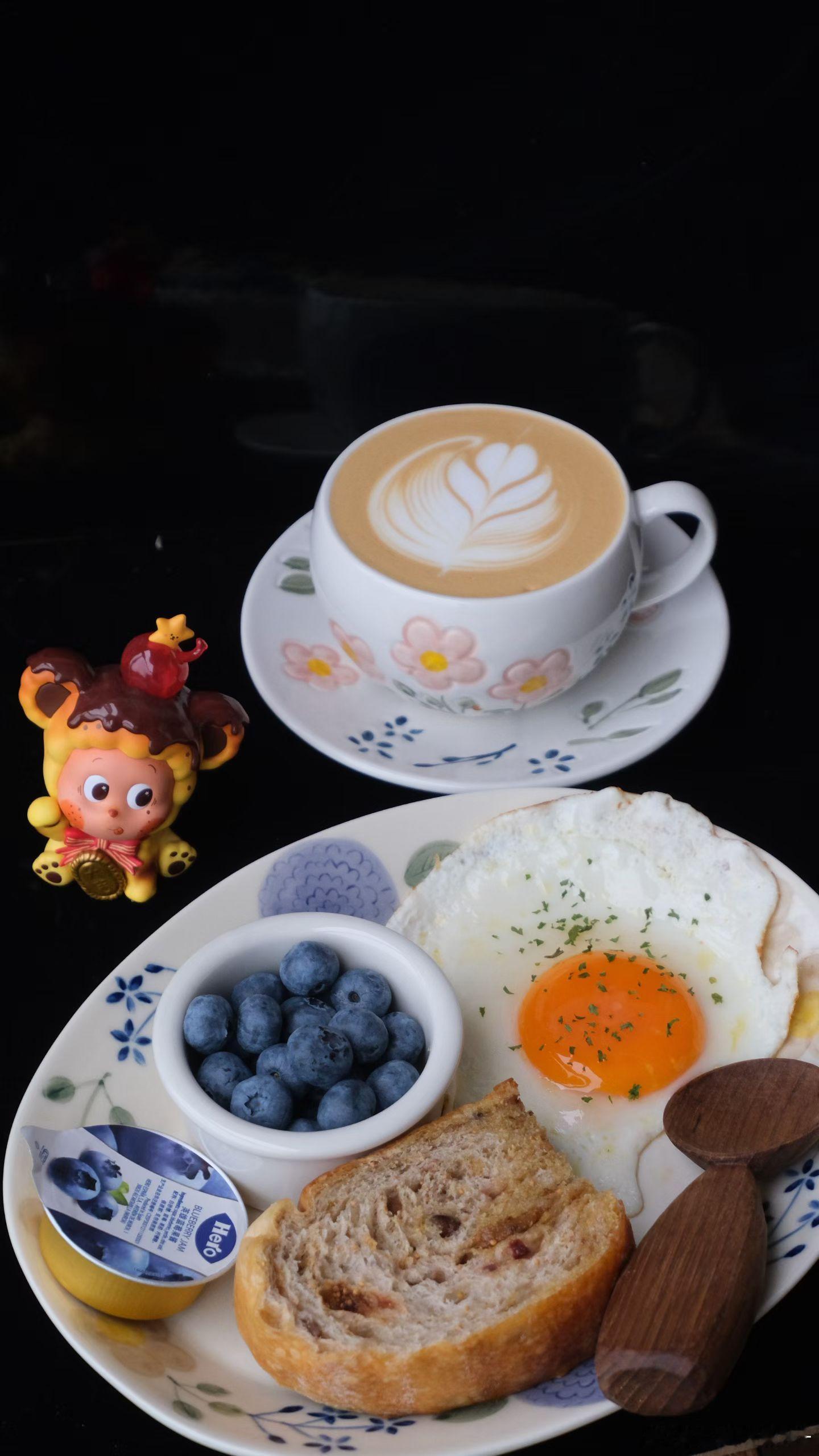 大小朋友们六一快乐呀 '͜'今天要多吃点好饿 