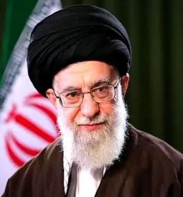 大半夜刷到个新闻，人直接麻了。

伊朗局势已然紧张到极点，各方势力剑拔弩张。美国