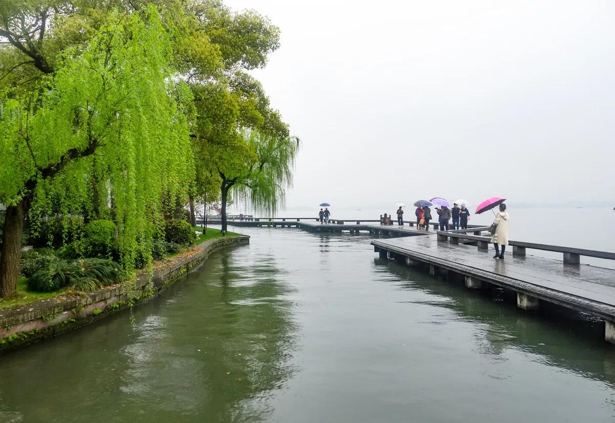 每个人的心里其实都藏着很多秘密，这些秘密，你的父母兄弟姐妹，你的闺蜜朋友，甚至你