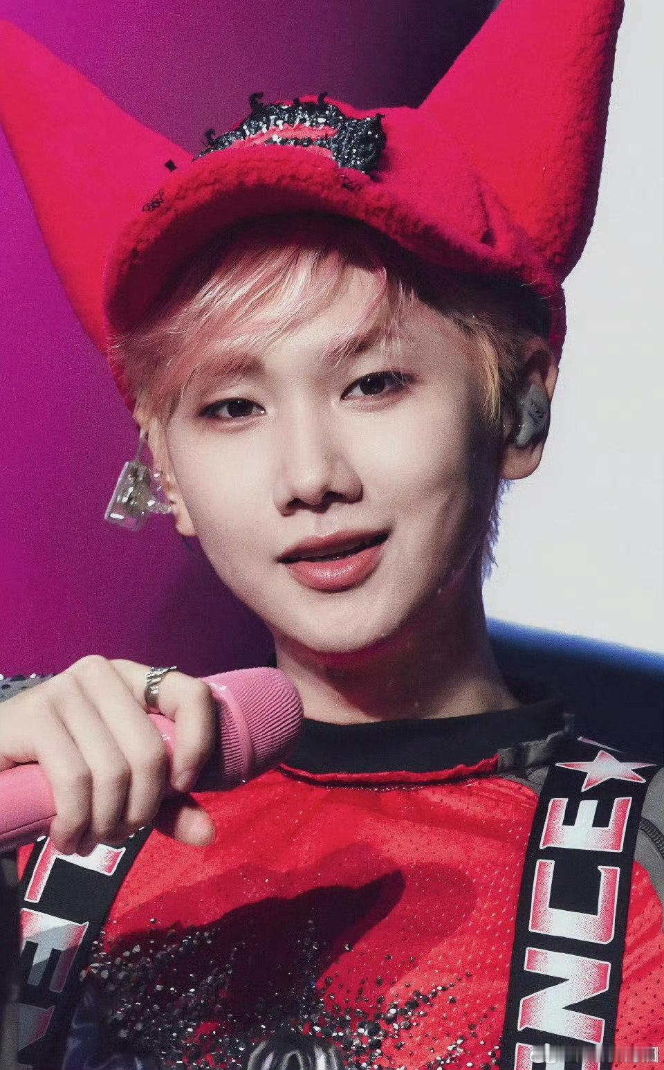 汪苏泷杜比十万伏特首发痛楼汪苏泷上海张园首发痛楼汪苏泷太会了！上海张园杜比十万伏