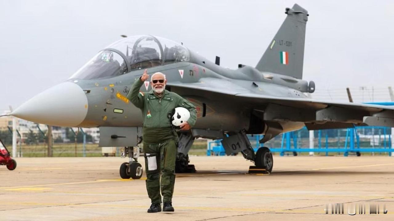 英媒「路透社」发文：光辉战机迪拜航展坠毁，将严重打击印度战斗机出口。

文章称，