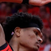 NBA  4月30日，2026年NBA季后赛西部首轮将迎来一场关键对决：洛杉矶湖