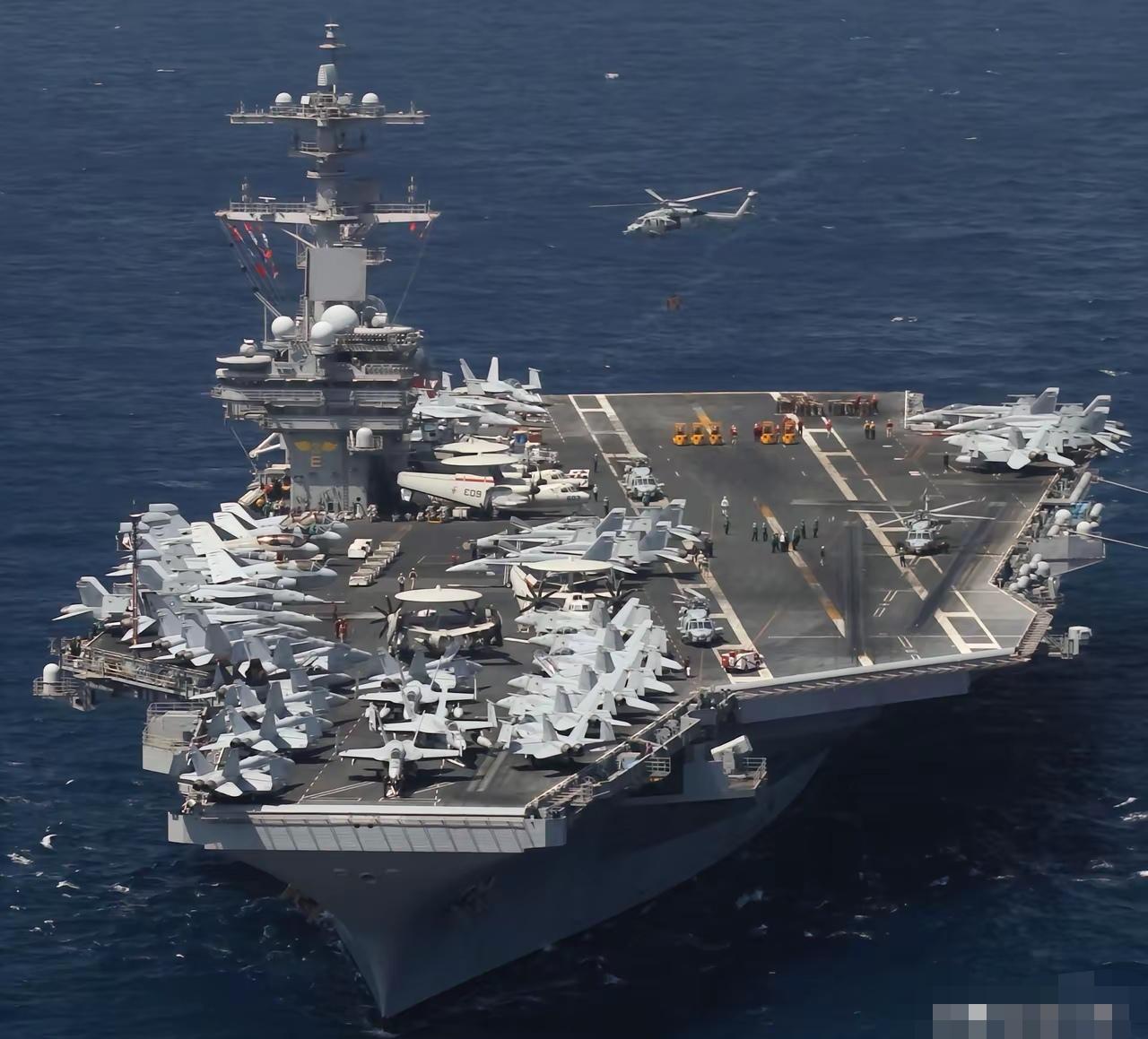 “福特”号也来了，伊朗有的打了！
    美国“福特”号航空母舰及其编队已经通过