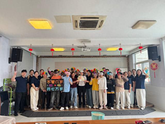 阳光照进角落 温暖不再缺位——丁海林为残障朋友建起一个“家”