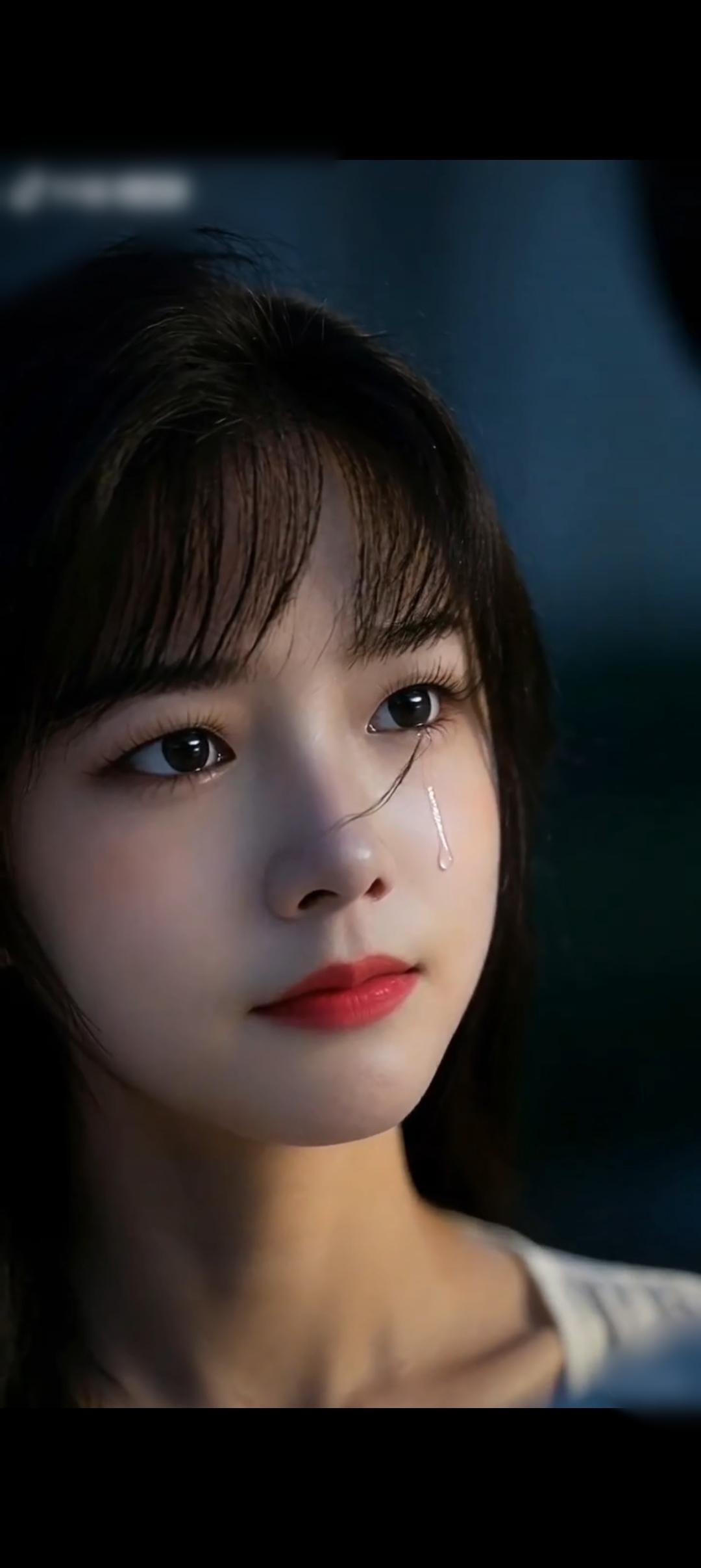 我没有家，也未曾找到过年的归宿，每当有人问我什么时候回家过年，我总会陷...