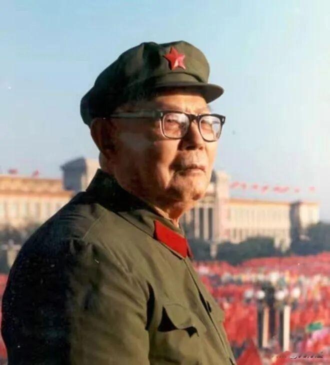1982年，中央统战部副部长熊向晖已经63岁了，他从领导的岗位上退下来了，当叶剑