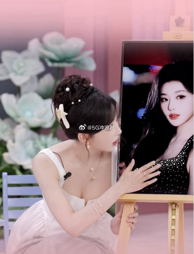 真人比照片还要权威be like：孔雪儿完全真人芭比
