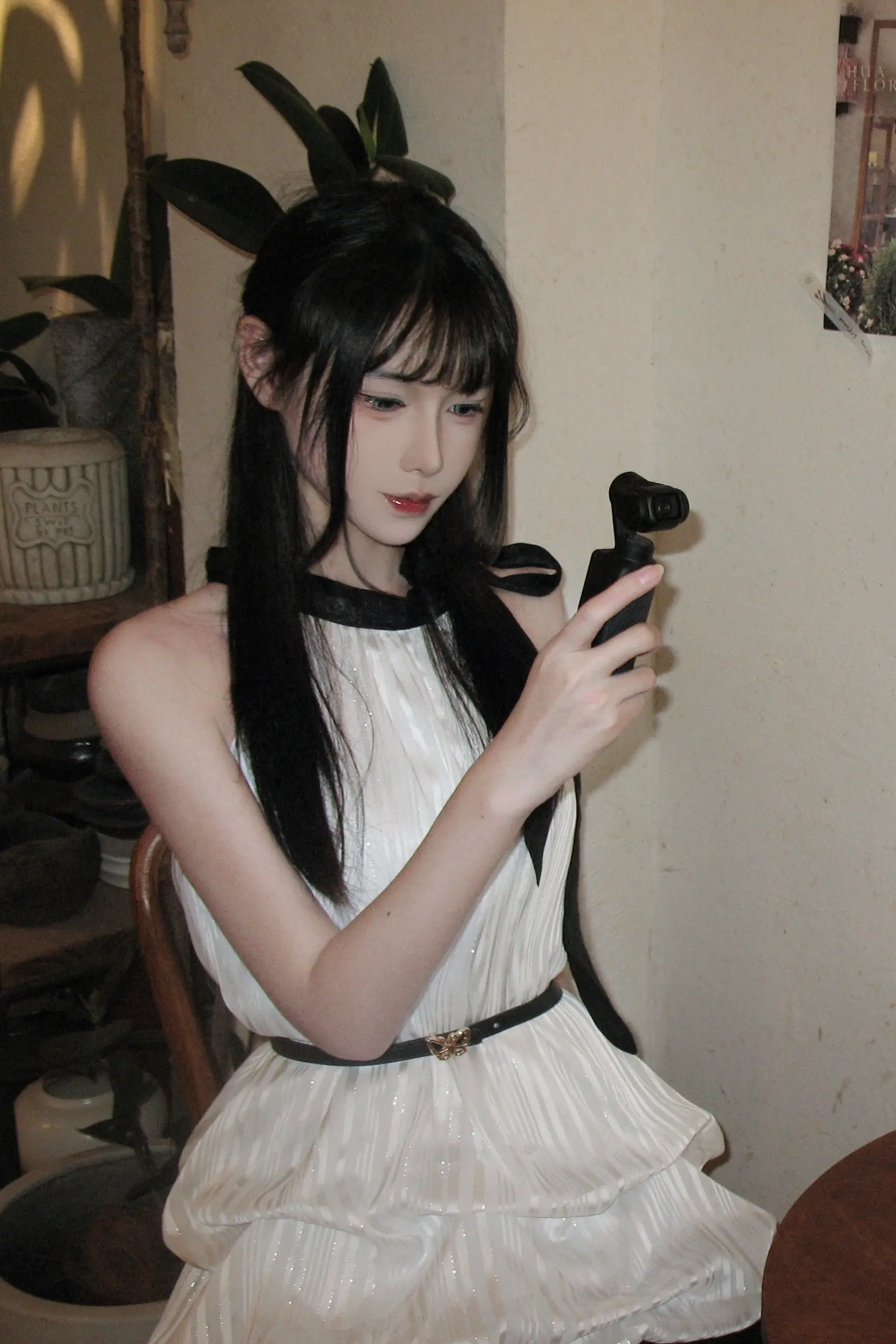 再见面又能怎样 两人抱头痛哭 说没有以后就这样吧 祝幸福 是这样吗