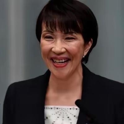 中俄联手都镇不住高市早苗，知名学者判断：中日一个月之内或有空战。
 
 
 
每