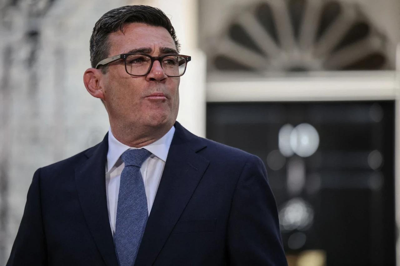英国首相伯纳姆稍早表示，英国王家空军费尔福德基地日前的恐袭未遂事件，“极有可能”