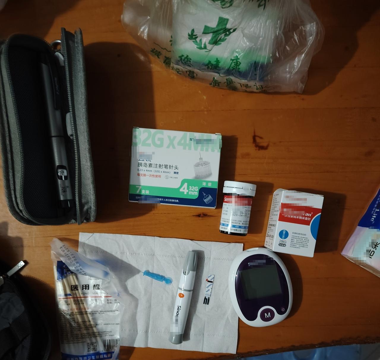 究竟怎么回事呢？事情是这样的：老爸年事已高82了，有多种基础病，去年突然病重在南
