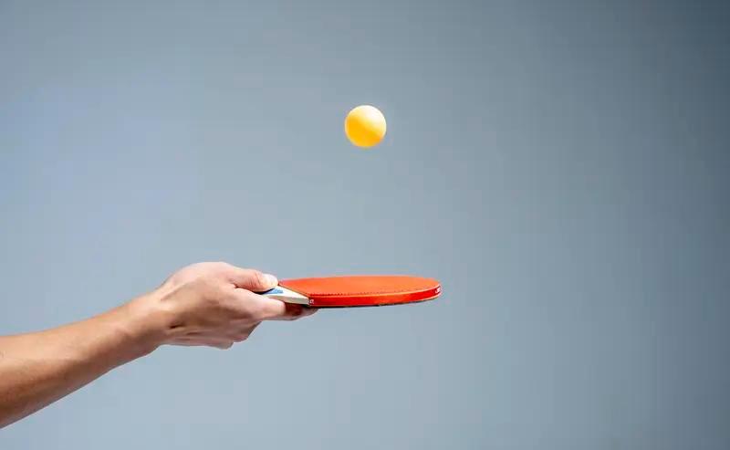 日本队踢球像流水线，中国队像临时拼团。
26年没赢过，不是运气差，是路走歪了。