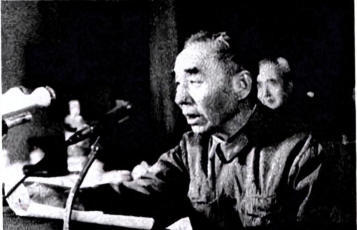 他在兵运工作将近二十年，复员回到部队任副旅长，解放后又担任军参谋长被纠正为师级职