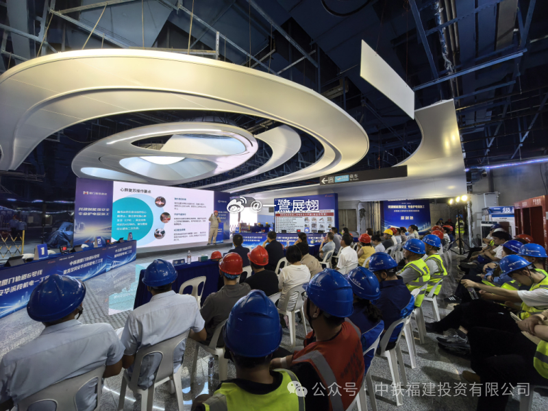 厦门地铁 3号线南延段的站厅是什么造型？怎么轨道集团找的设计都奇奇怪怪的，就不能