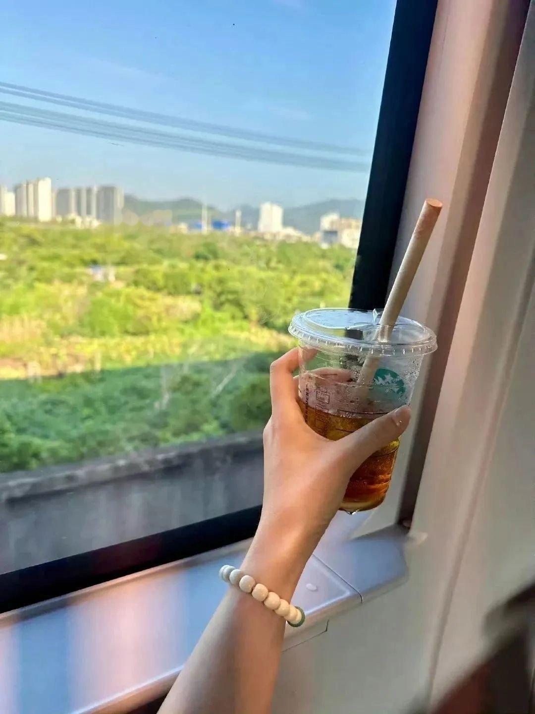  .◡̈ ℎ𝑒𝑙𝑙𝑜 ⁸月愿我们有始料不及的运气🍀在这㋇人间 我们将喜
