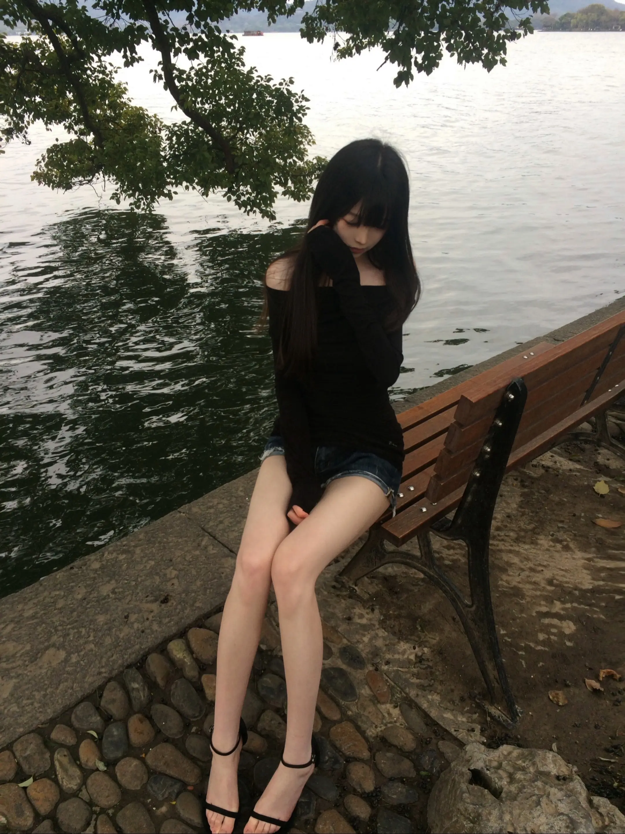 你的眼睛 春的倒影