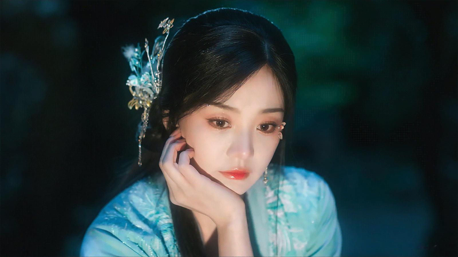 内娱火一个胡意旋怎么了 胡意旋饰演的谢永儿清冷又有故事感，有颜有演技就该被更多人