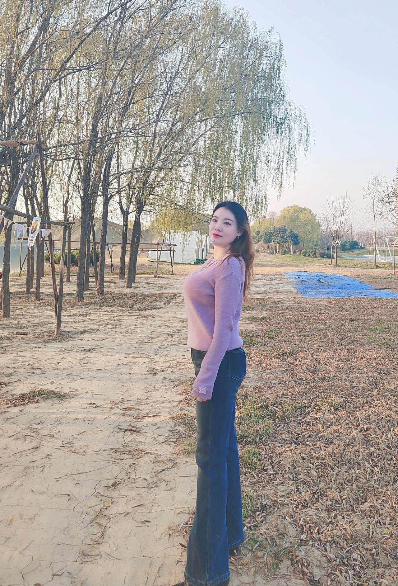 往事总是在回忆时被赋予意义……穿搭