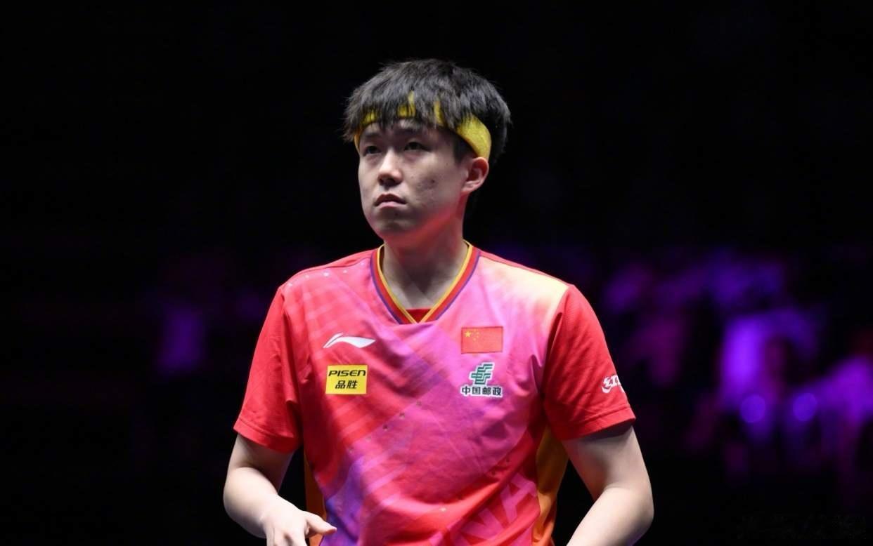 王楚钦和松岛辉空这场，看他1比3逆转4比3的比赛，真的又心疼又佩服！
 
这才两