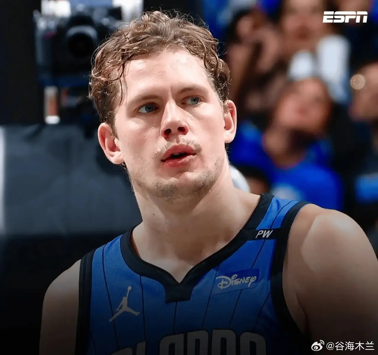 NBA 7月5日NBA早报与热点新闻！勒布朗-詹姆斯7月4日现身骑士训练球馆并使