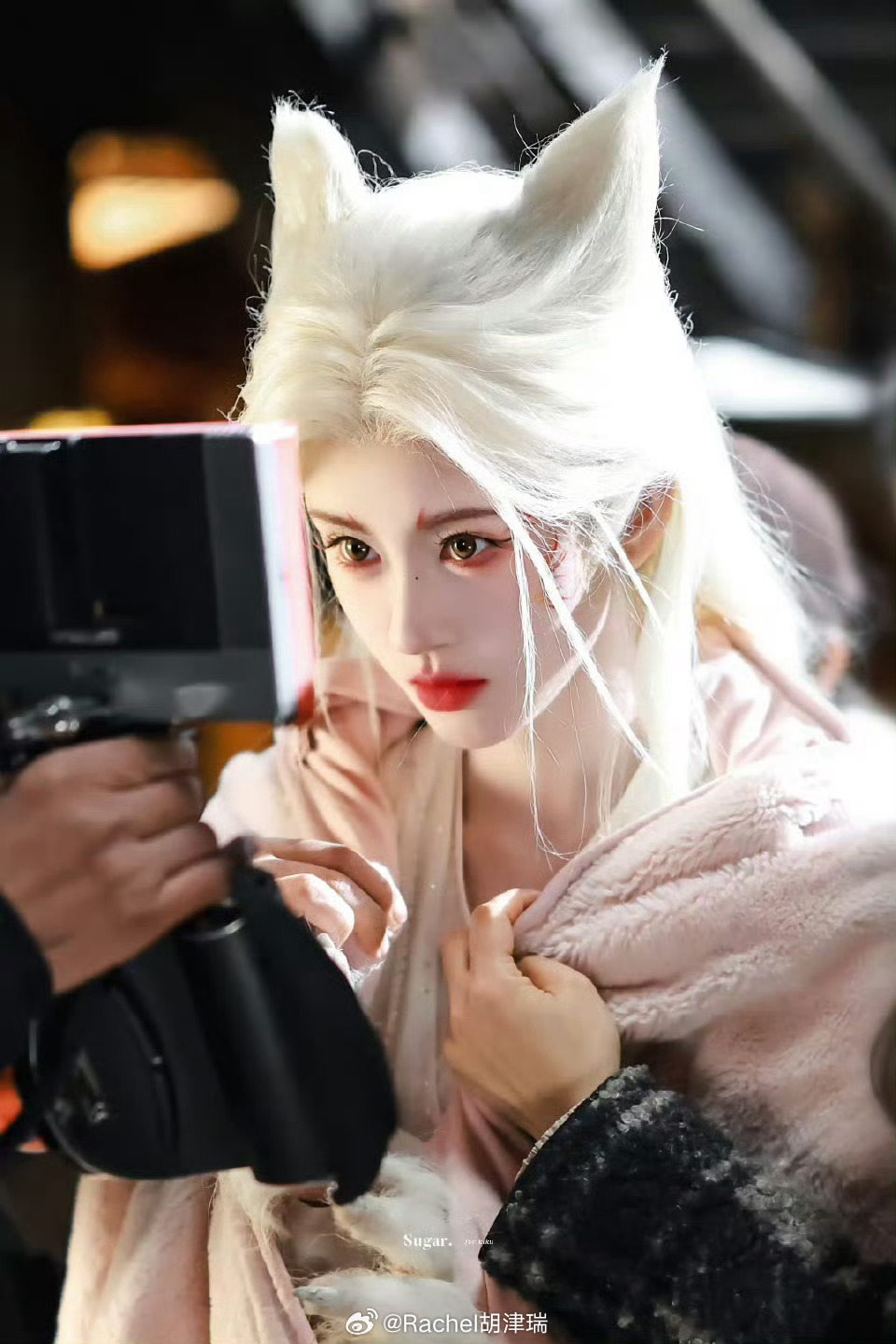 月鳞绮纪云合13.9%一口气追了11集 好看 尤其喜欢看鞠婧祎片段 喜欢看她和龙