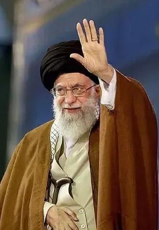 打的一拳开，免得百拳来
伊朗革命卫队今天明确宣布
3月1日凌晨，伊朗伊斯兰革命卫