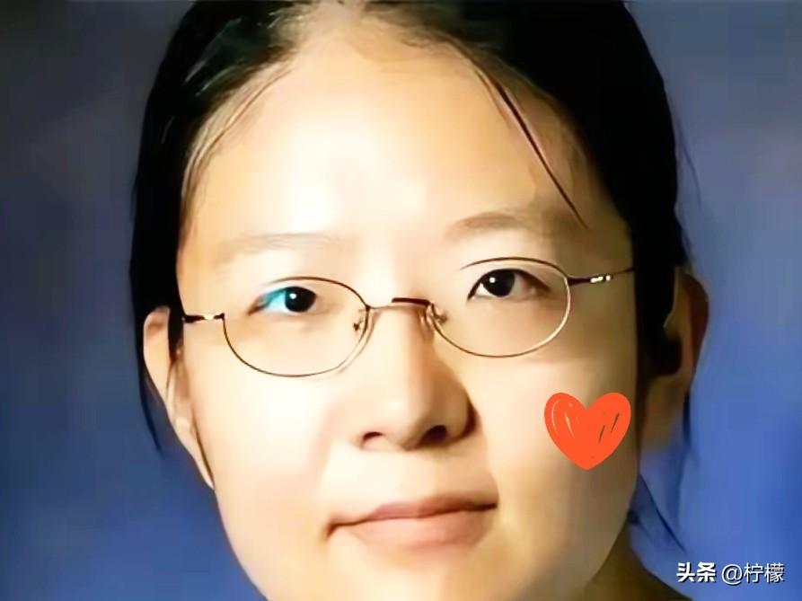 广州一女教授在985任教3年，
每次课上都没有几个人上课，
最终因考核不过惨遭辞