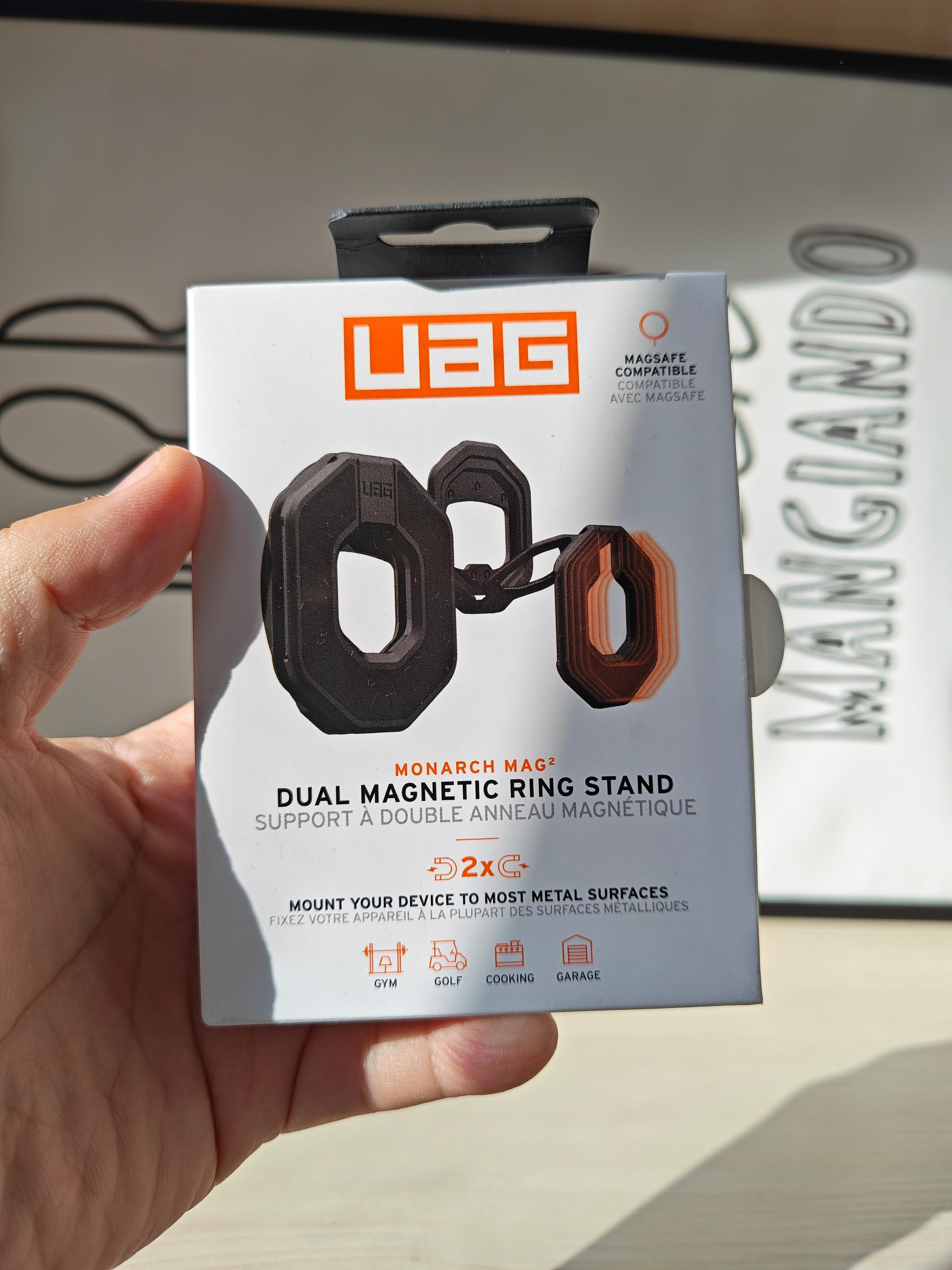 UAG这款磁吸支架太好用了，吸力强，尤其适合坐飞机高铁的时候，只要是带磁吸的壳都