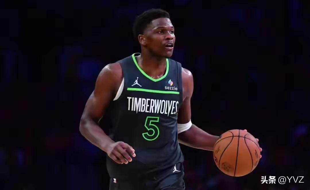 大史：湖人队已是争冠球队！
一波八连胜几乎让所有人都飘了，球迷、媒体、篮球评论员