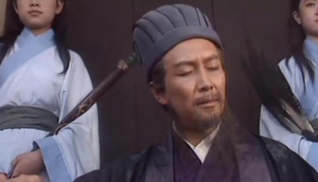 诸葛亮的空城计       
《三国演义》第九十五回说诸葛亮在西城县只有二千五百