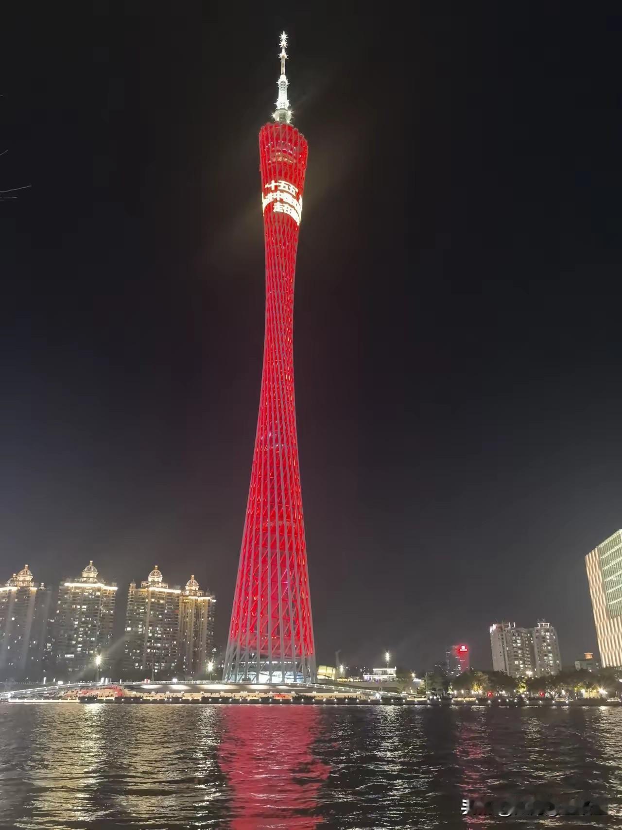很多城市擅长制造话题，广州却总是低调藏起自身实力，细数这座城市的标签，就能读懂它