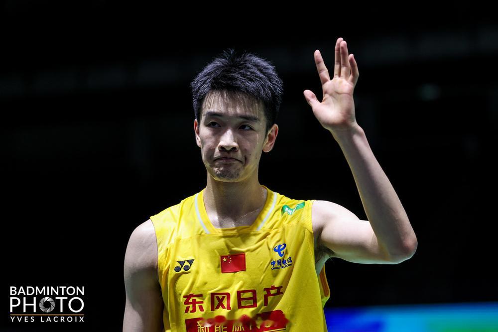 李诗沣成功卫冕马来西亚大师赛冠军马来西亚大师赛男单决赛：李诗沣 21-16、21