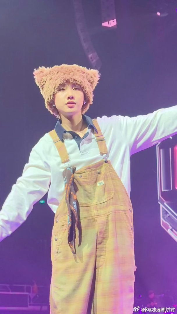 汪苏泷2倍速唱眼泪落下之前从未见过汪苏泷这样唱眼泪落下之前 唱了八百遍的《眼泪落