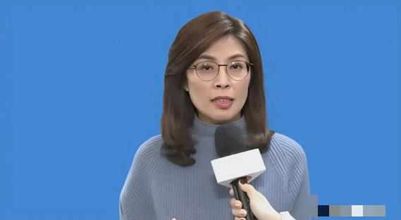 北京这次干脆利落地出了手。郑丽文刚在岛内被围攻，大陆反手就拉了她一把，直接把访问