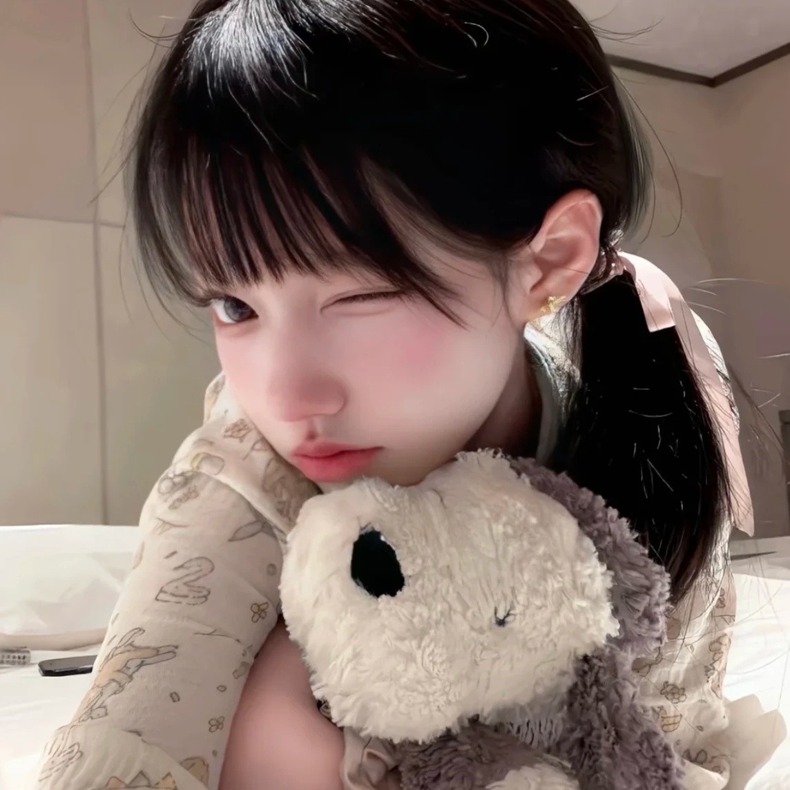 𝙎𝙝𝙖𝙧𝙚丨女生头像°★你的存在 让我生锈的眼眸中浮游出一次春天☆.W