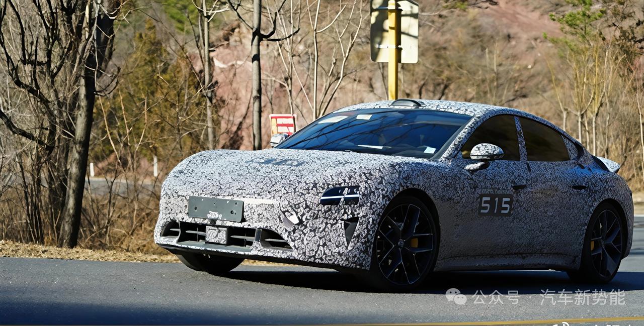 小米SU7终于要换代，现款的辅助驾驶和400V架构短板也必然会得到解决，对于新一