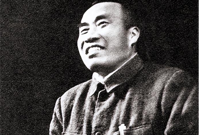 1965年，深夜，朱德正准备休息，突然一个电话打来，让他彻底慌了神。

电话那头