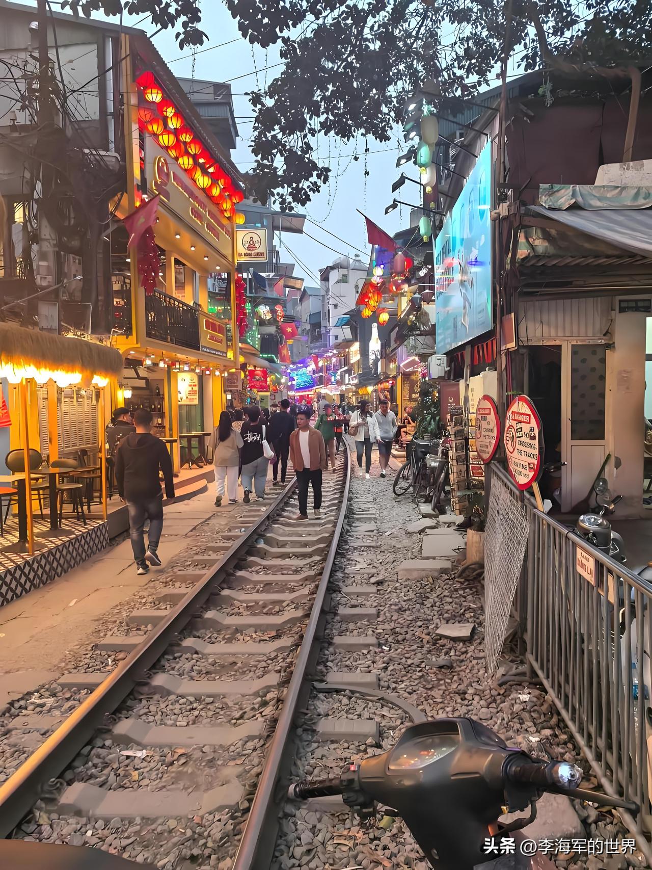 有这么一个国家，表面上来看，全民恨邻国，实则崇拜到了一个“病态”的地步。如果你有