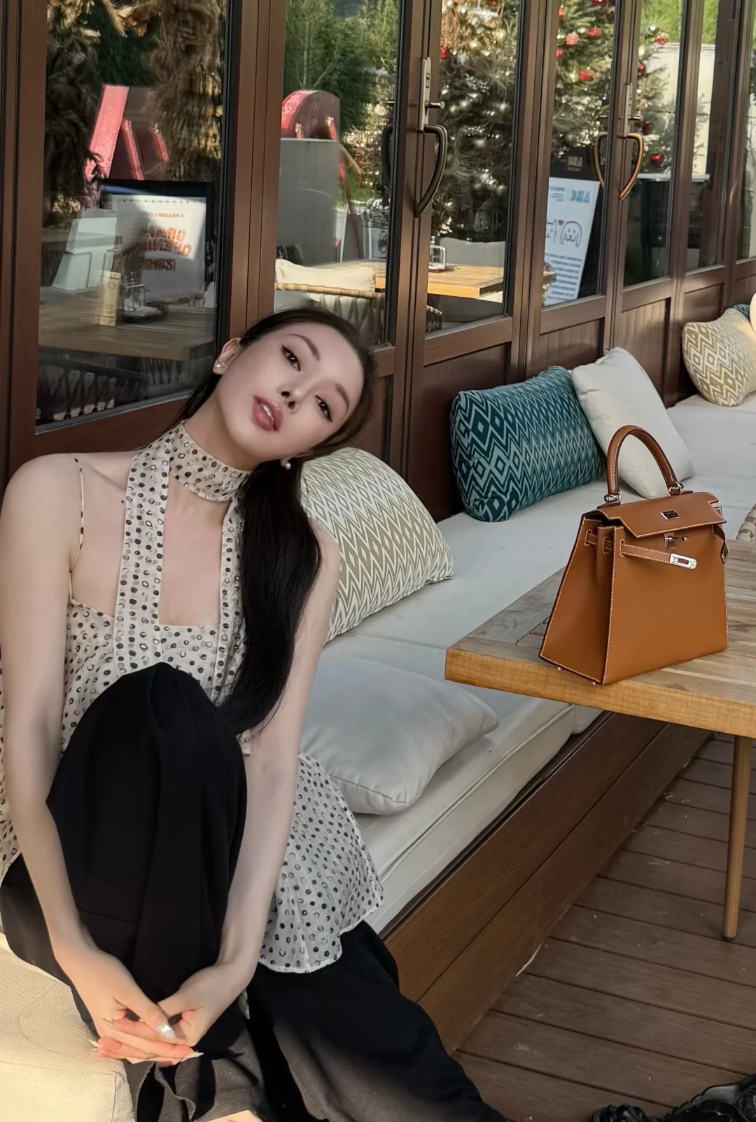 离谱…