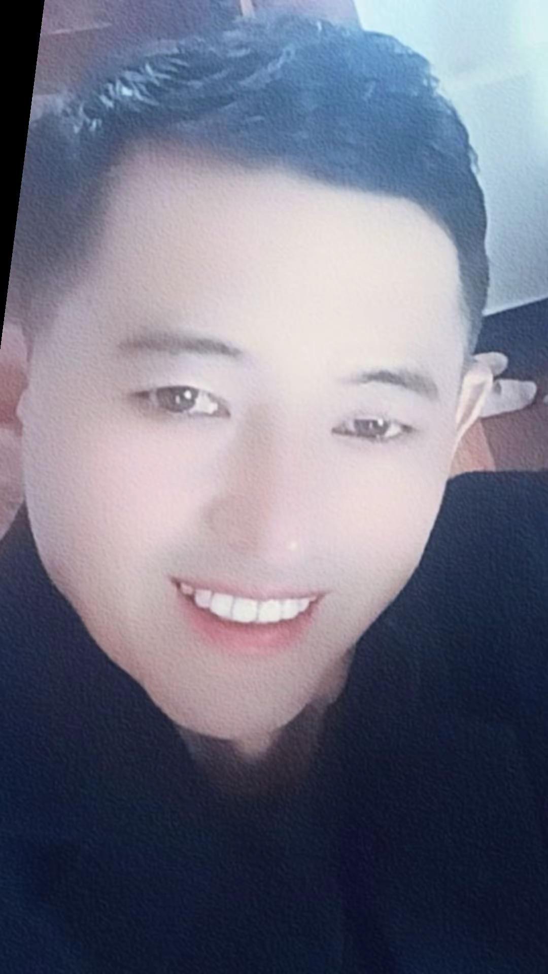 美颜一开谁还不是一个帅哥