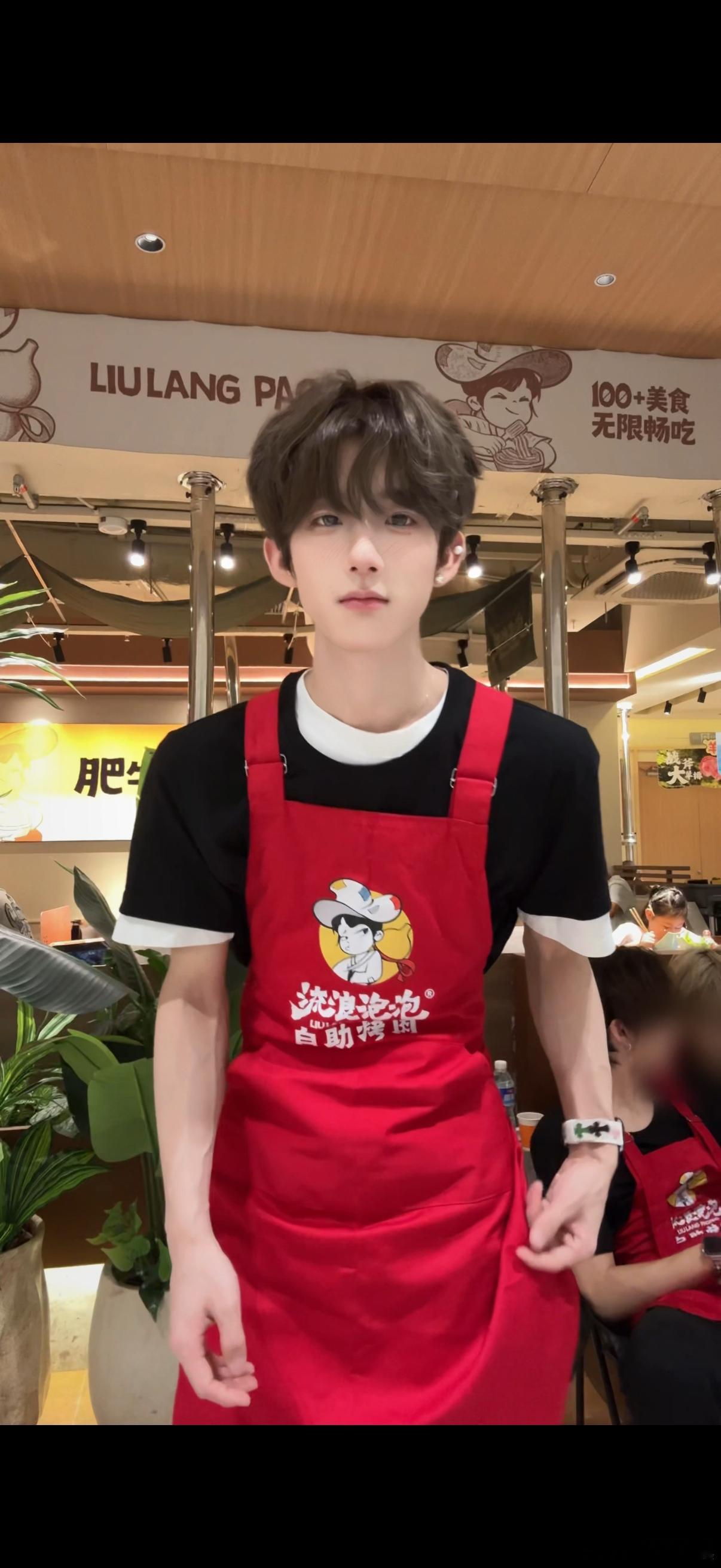 我难受！我忘记给他发我修过的了……这个视频还镜像了我痛哭……