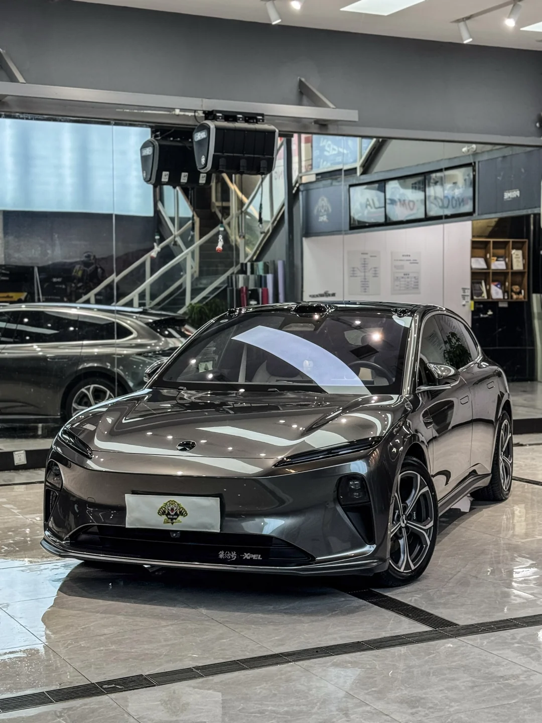 先不说性能，这外观直接爱了