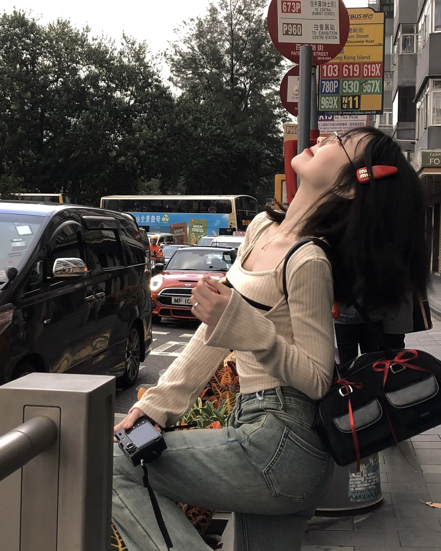 都是小人物 好好活着就行了 生活的本意是平淡且知足  