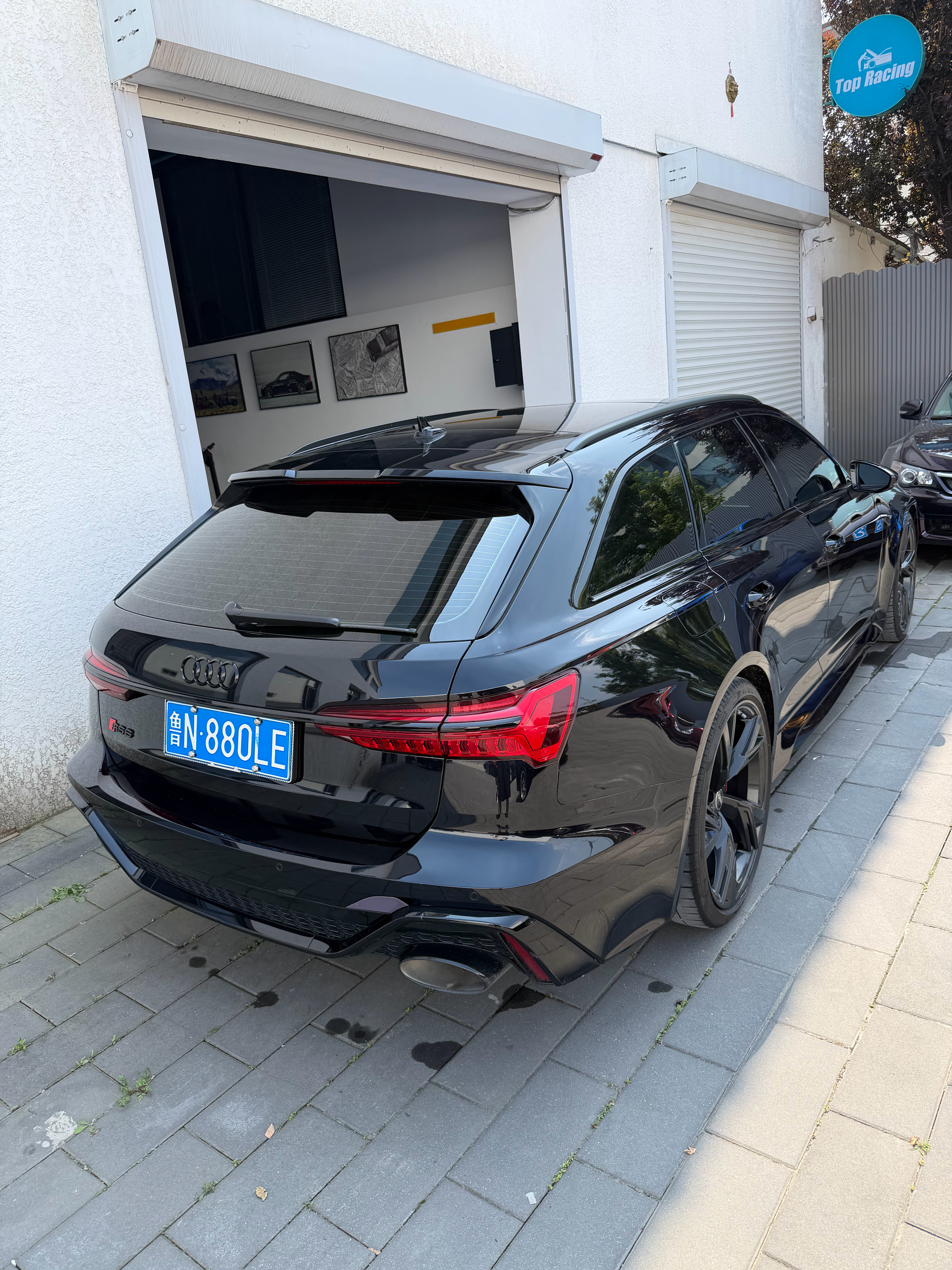 我就问们70多来个C8V8Rs6 香不香